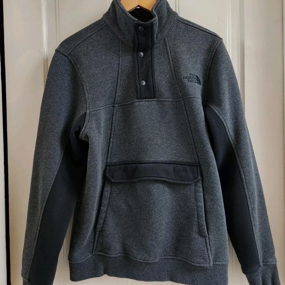 The North Face Men's Alphabet City Fleece Pullover M Charcoal Colorblock 3 Snaps